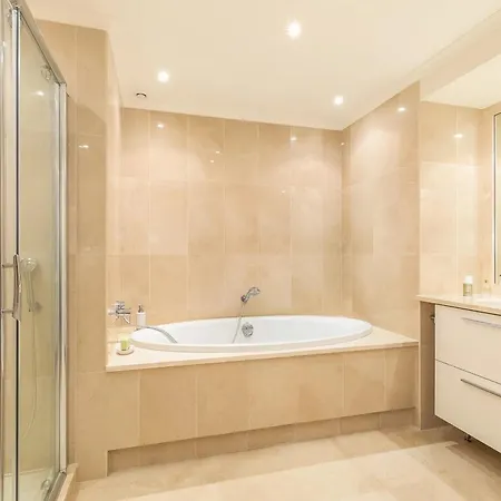 Ref 1969 - - Penthouse With Panoramic Sea View For Rent Apartament Cannes