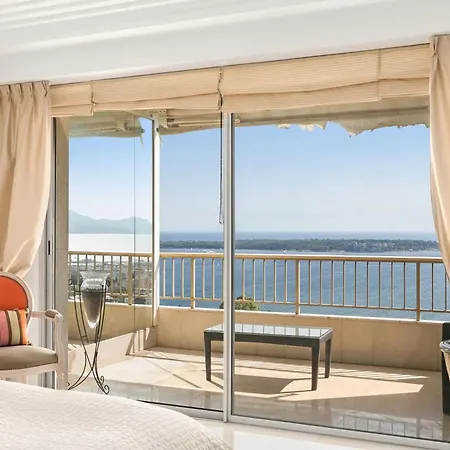 Ref 1969 - - Penthouse With Panoramic Sea View For Rent