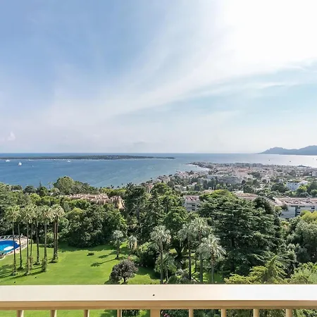 Ref 1969 - - Penthouse With Panoramic Sea View For Rent